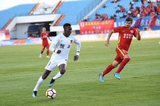  卡利亚里顽强扳平，撒丁岛球队拒绝提前降级